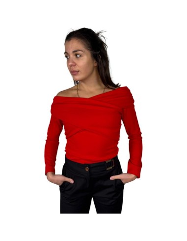 camiseta cuello cruzado rojo